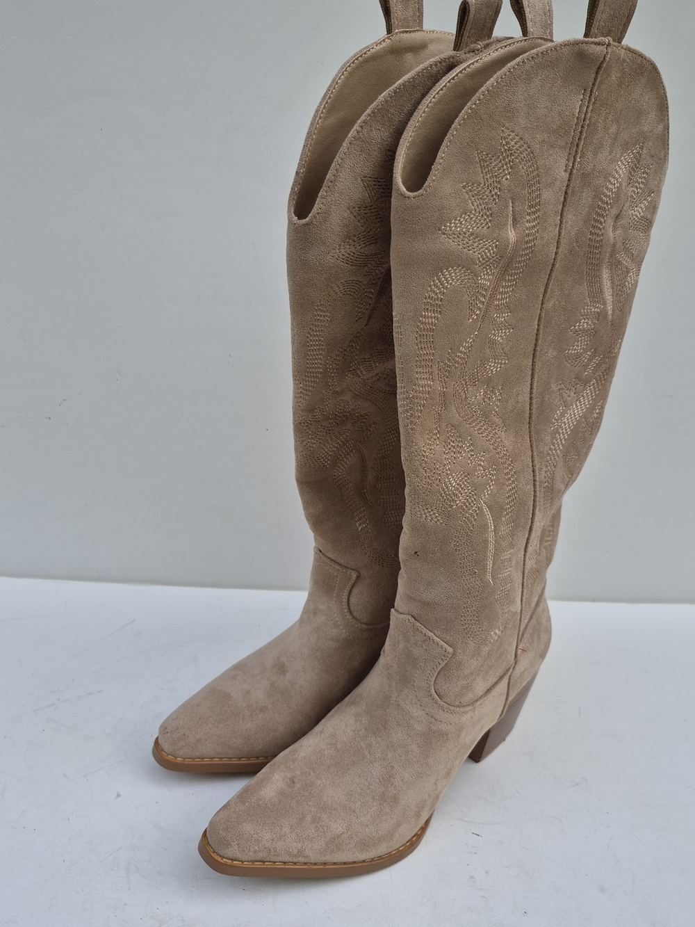 Knee-High Suede Western Boots in Taupe